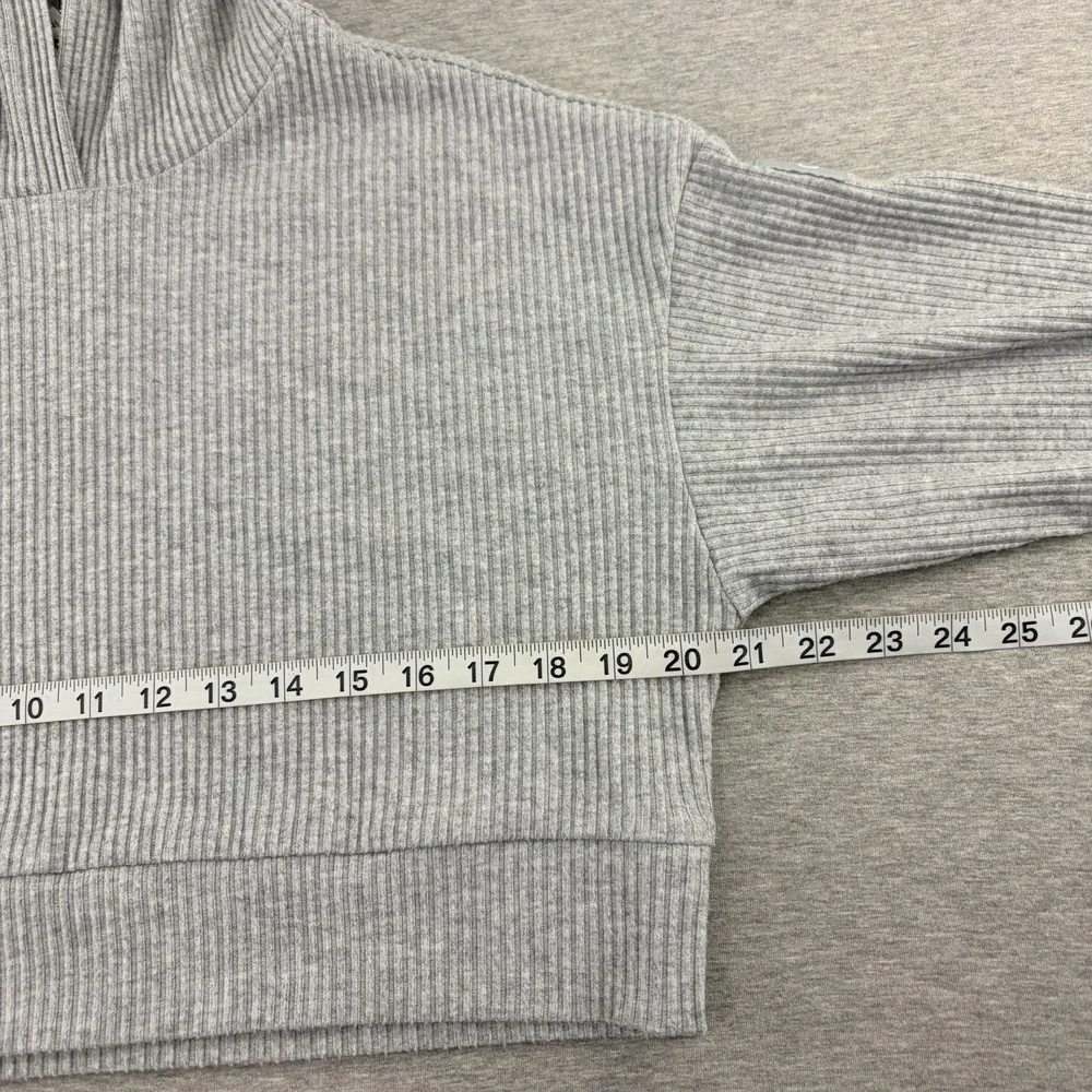 Alo Yoga Women XS Gray Ribbed Cropped Hoodie Long Sleeve Pullover Lounge Top